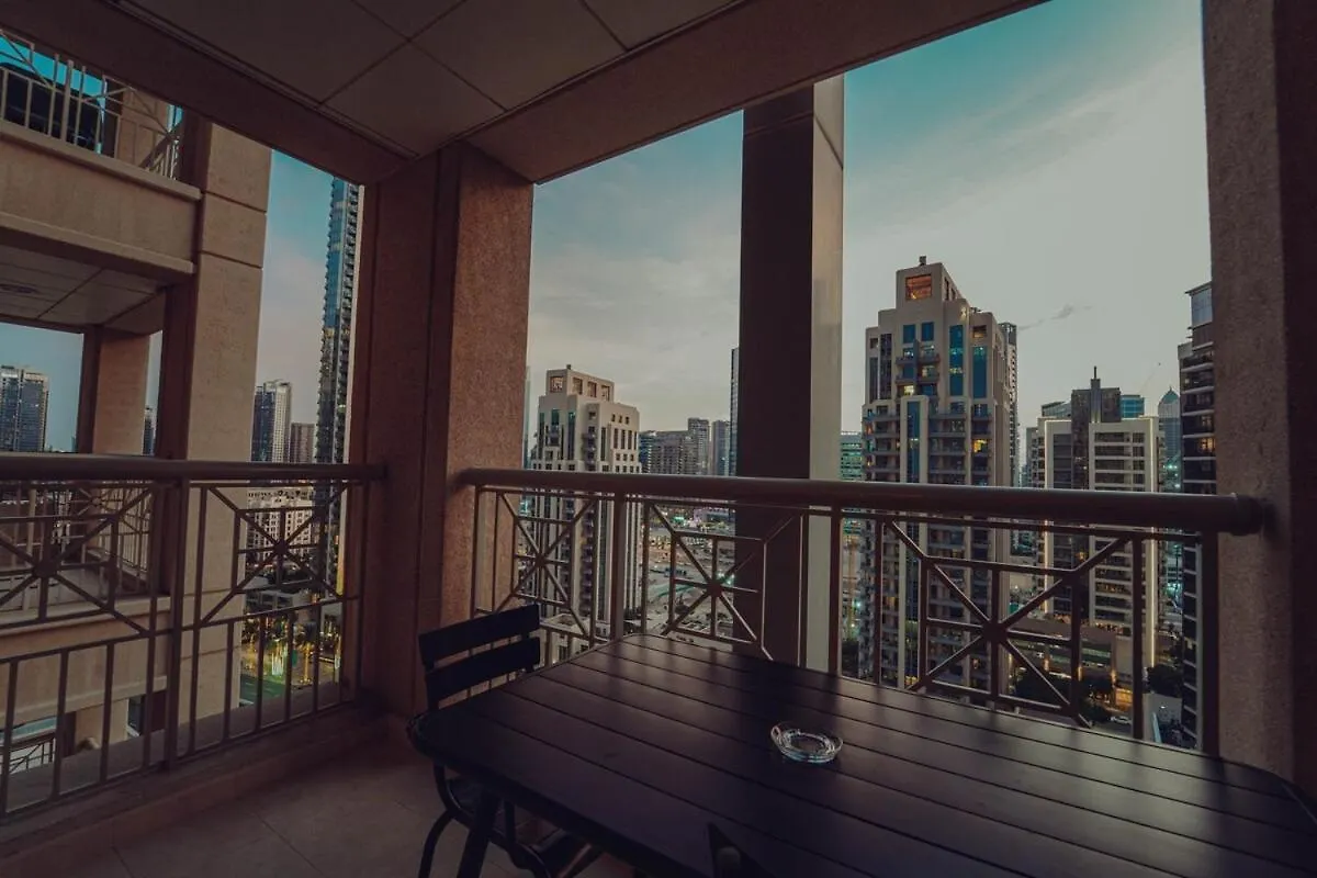 Appartement Elegant Studio Downtown 5 Minute Walk To Burj Khalifa & Dubai Mall