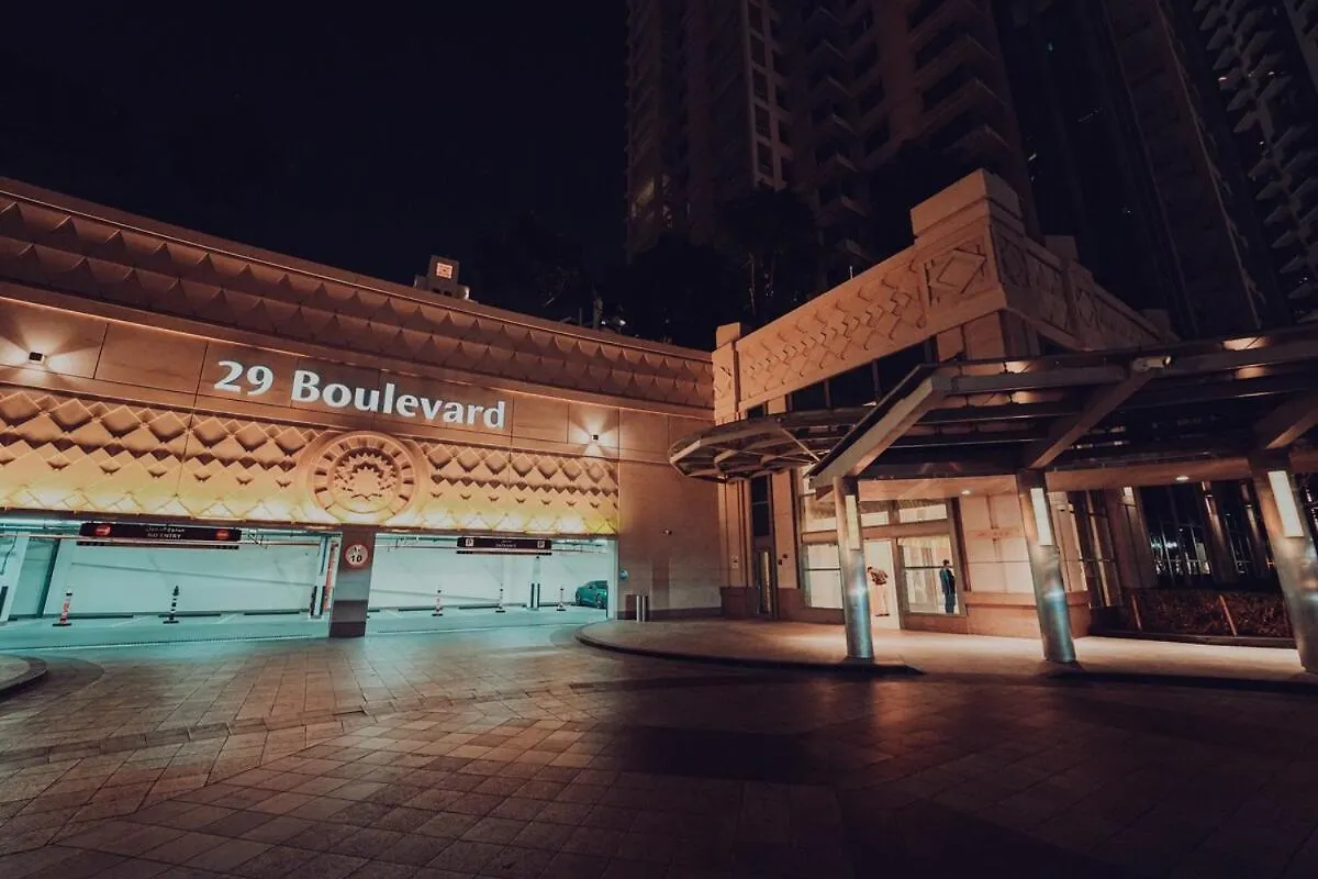 Elegant Studio Downtown 5 Minute Walk To Burj Khalifa & Dubai Mall Apartment